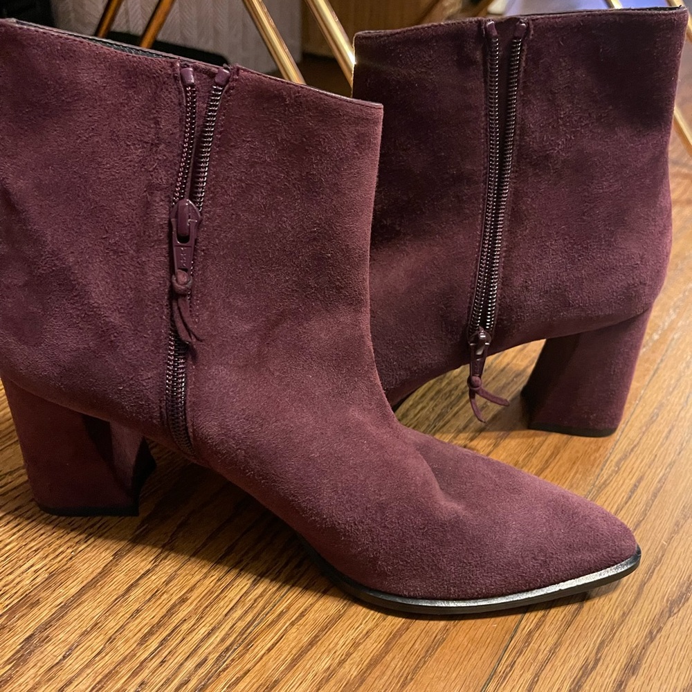 Stuart Weitzmann Booties-Gently Worn-Burgundy Col… - image 8